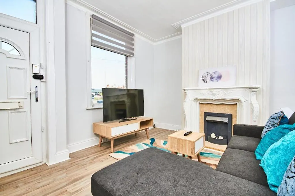 5 Minutes From Leeds City Centre - Parking Villa