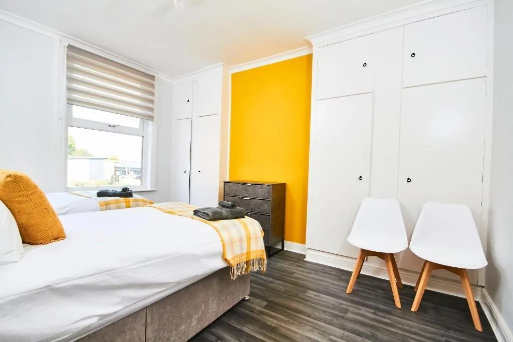 5 Minutes From Leeds City Centre - Parking Villa 0*, Leeds (West Yorkshire)