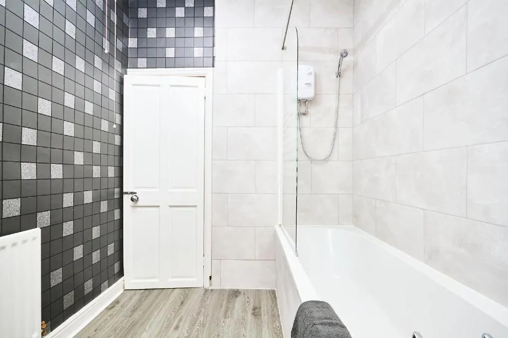 5 Minutes From Leeds City Centre - Parking Villa Holiday home Leeds (West Yorkshire)